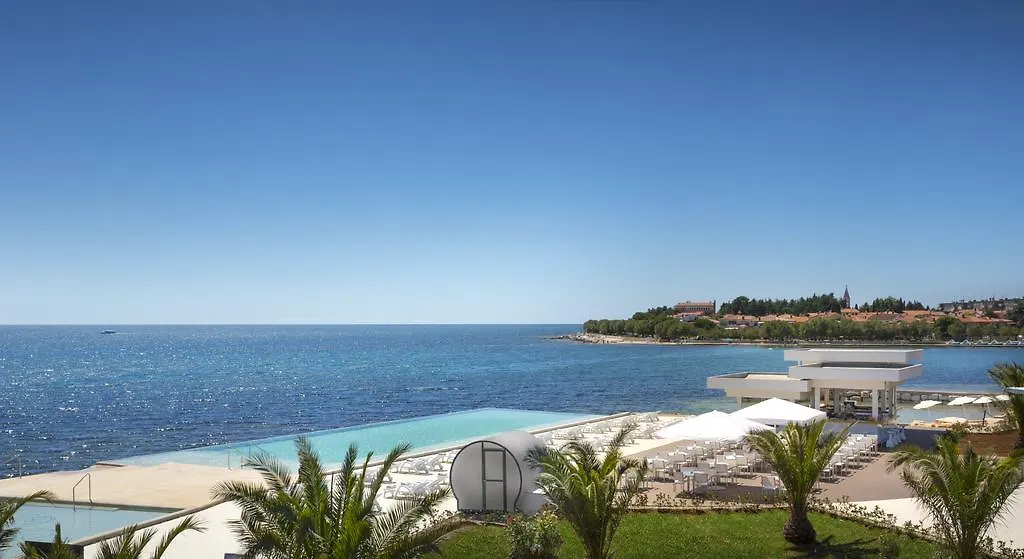 Holiday park Aminess Planet Camping Holiday Homes Sirena Novigrad